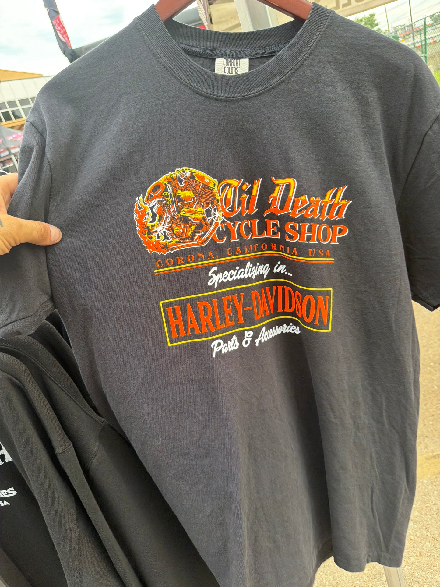 Specialize tee