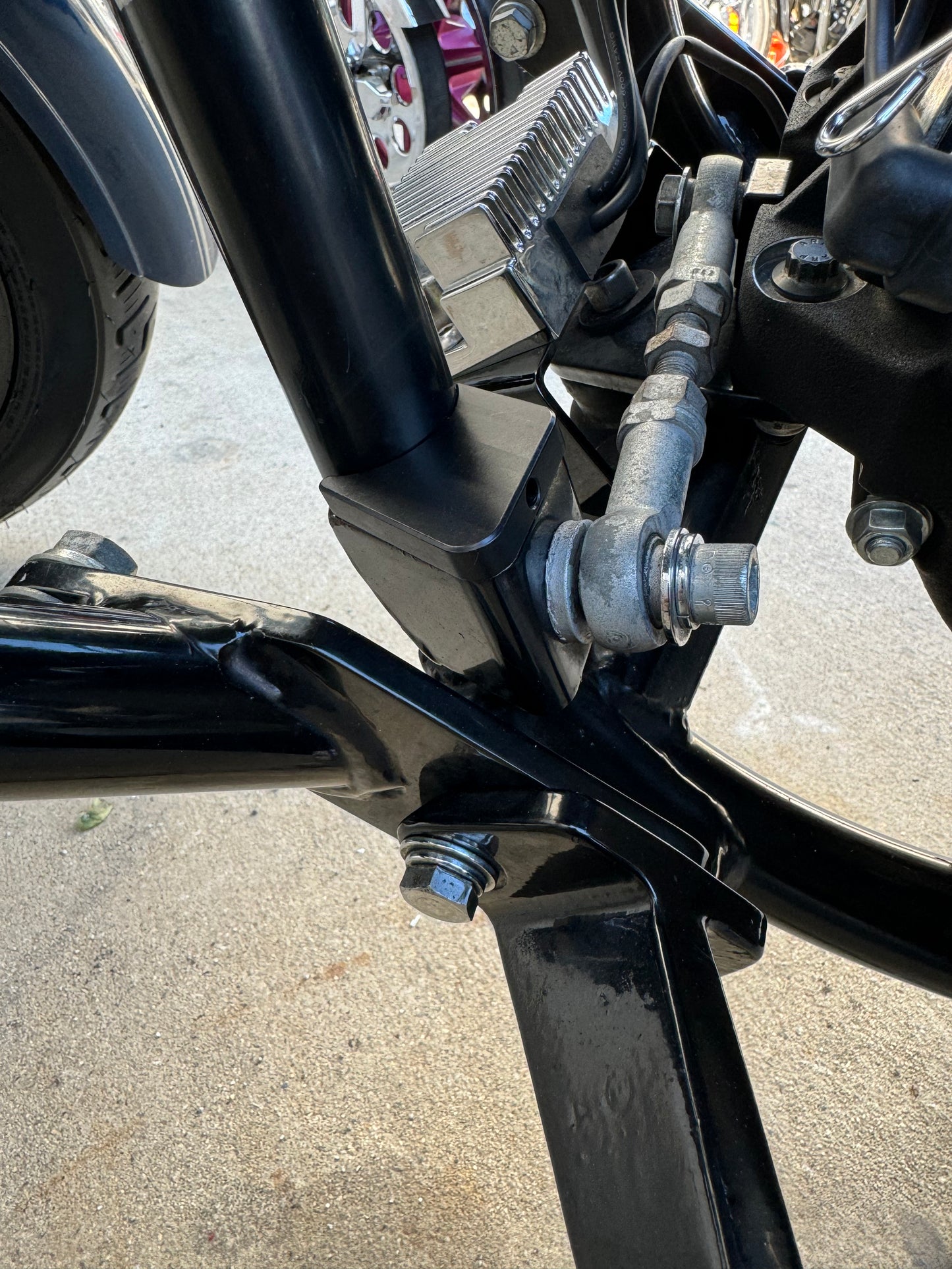 FXR motor mount linkage cover